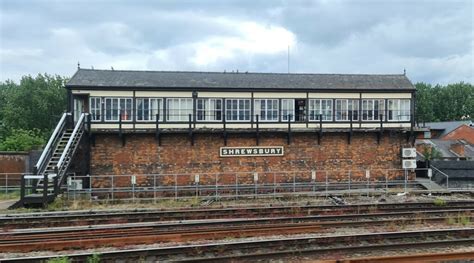 shrewsbury crewe junction signal box|signals at shrewsbury.